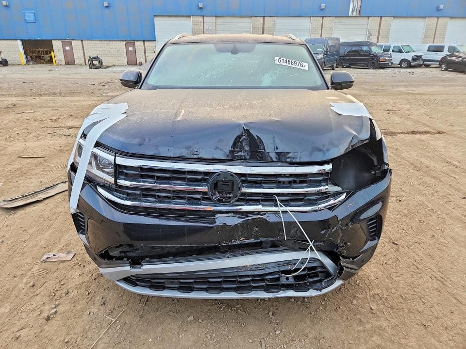 2023 VOLKSWAGEN ATLAS CROSS SPORT SE 5