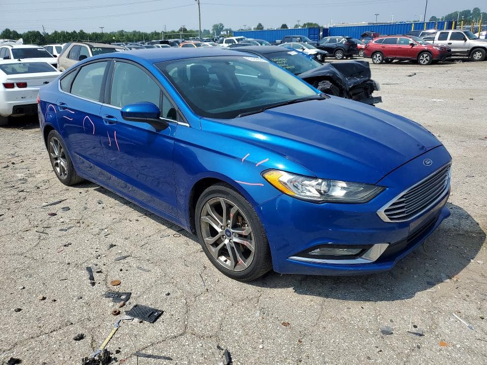2017 FORD FUSION SE 4