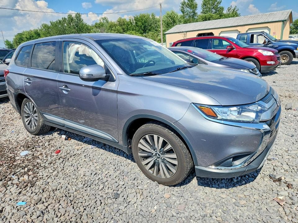 2019 MITSUBISHI OUTLANDER SE 4