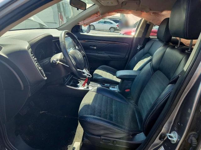 2019 MITSUBISHI OUTLANDER SE 7