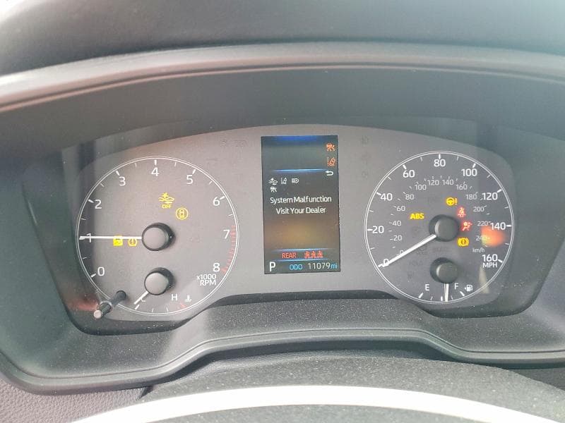 2025 TOYOTA COROLLA LE 9