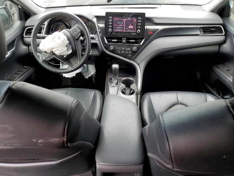 2021 TOYOTA CAMRY SE SE 8
