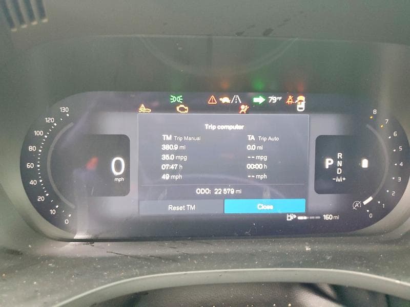 2025 VOLVO XC60 PLUS 9
