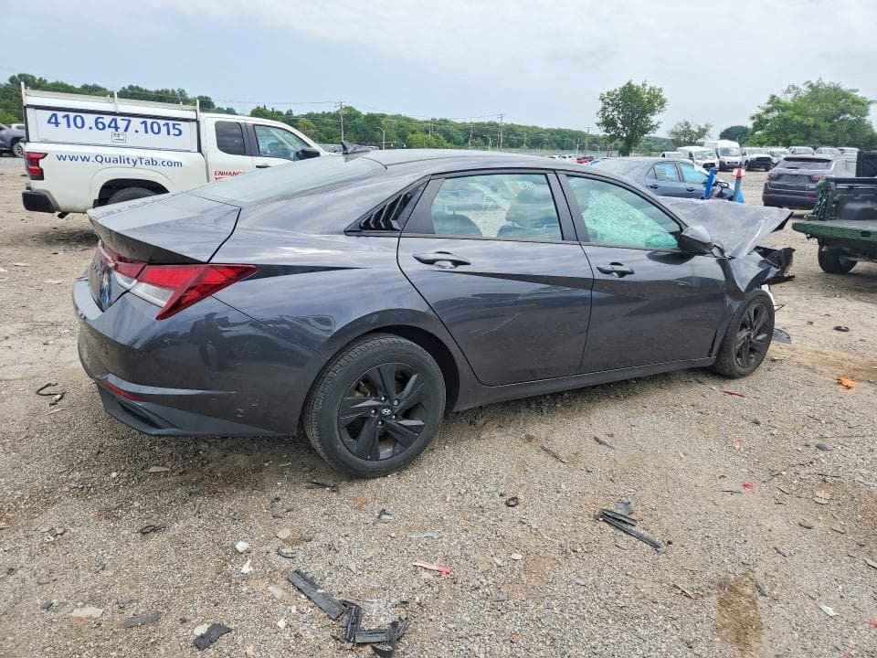 2021 HYUNDAI ELANTRA SEL 3