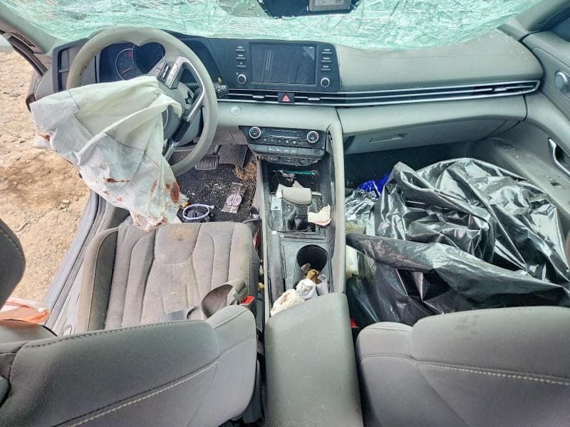 2021 HYUNDAI ELANTRA SEL 8