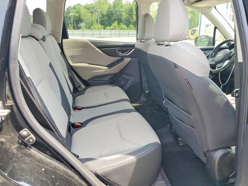 2019 SUBARU FORESTER PREMIUM 11