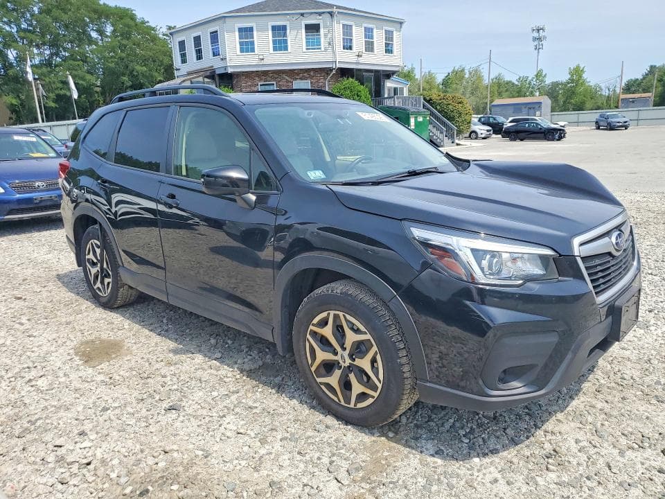 2019 SUBARU FORESTER PREMIUM 4