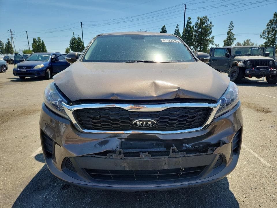 2019 KIA SORENTO LX 5