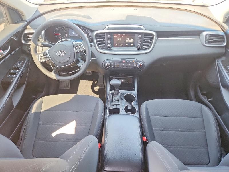 2019 KIA SORENTO LX 8