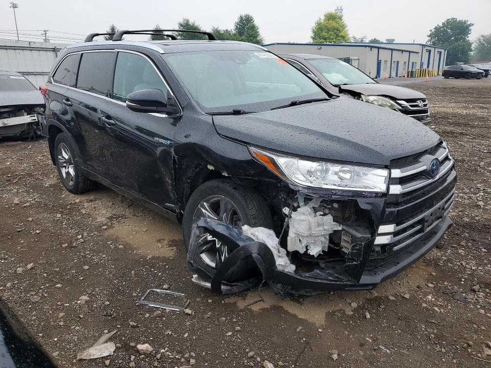 2017 TOYOTA HIGHLANDER HYBRID LIMITED PLATINUM 4