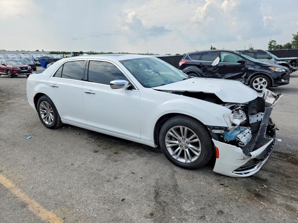 2017 CHRYSLER 300C 4