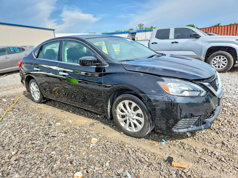 2019 NISSAN SENTRA SV 4