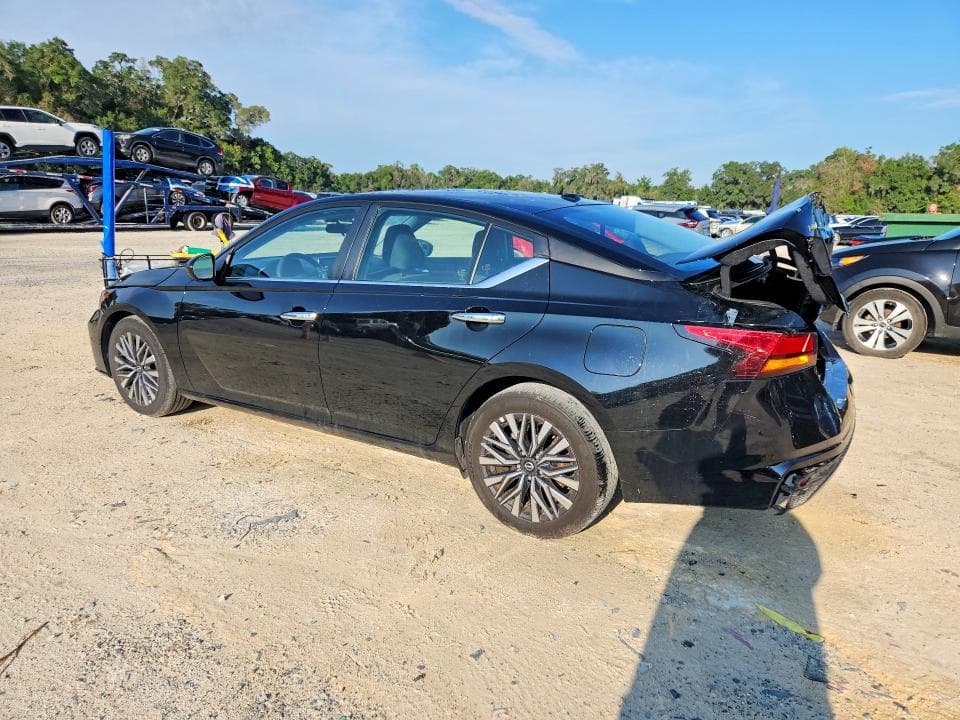 2025 NISSAN ALTIMA SV 2