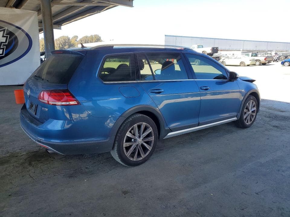 2019 VOLKSWAGEN GOLF ALLTRACK S 3