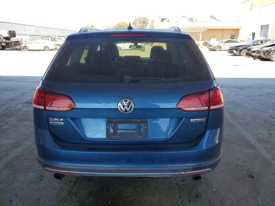 2019 VOLKSWAGEN GOLF ALLTRACK S 6