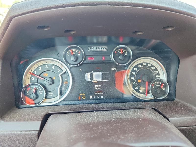 2018 RAM 1500 LARAMIE LARAMIE 10