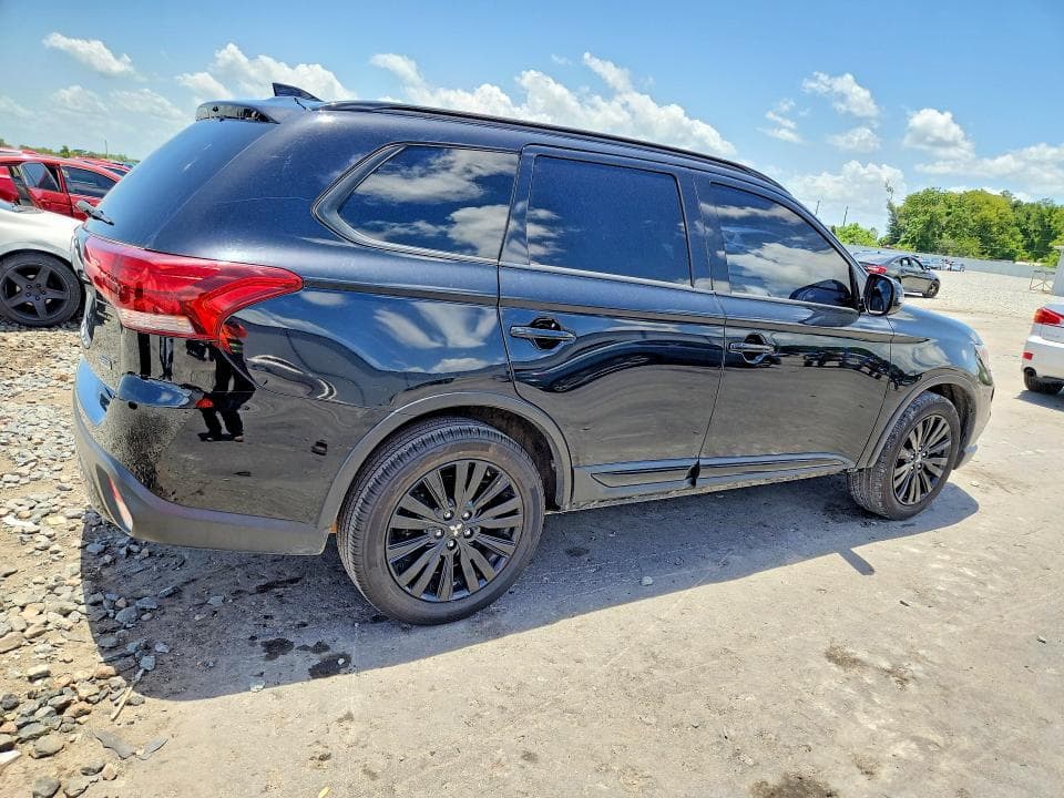 2020 MITSUBISHI OUTLANDER SE SE 3