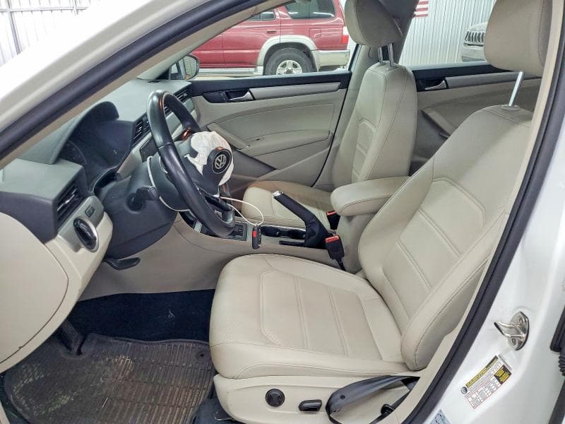 2020 VOLKSWAGEN PASSAT SE 7