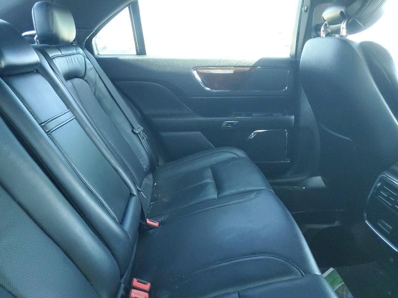 2019 LINCOLN CONTINENTAL SELECT 10