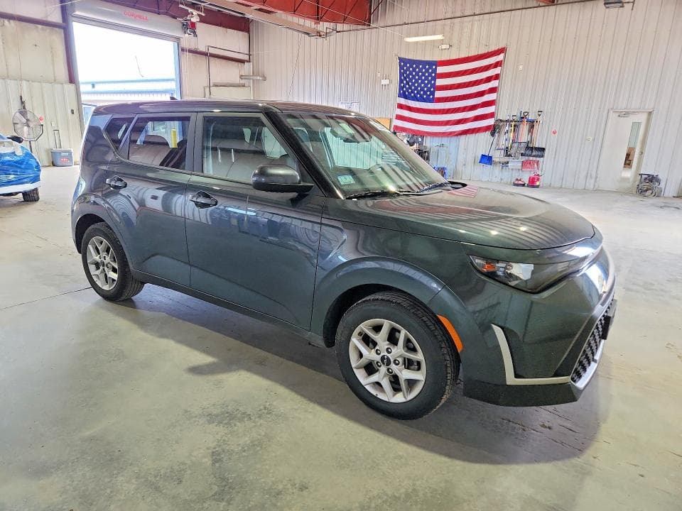 2025 KIA SOUL LX 4