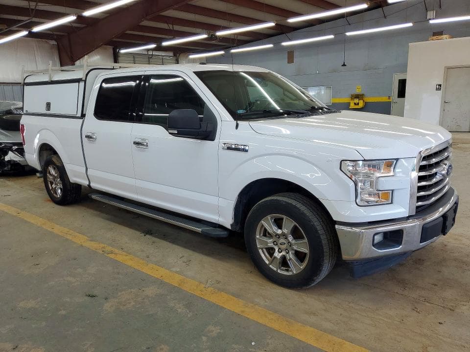2017 FORD F150 SUPERCREW 4