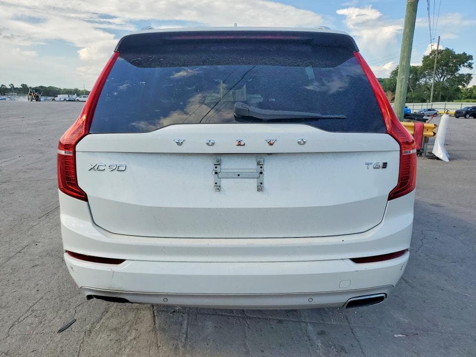 2018 VOLVO XC90 T6 T6 6