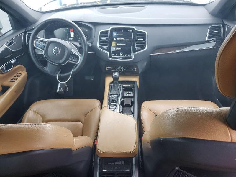 2018 VOLVO XC90 T6 T6 8