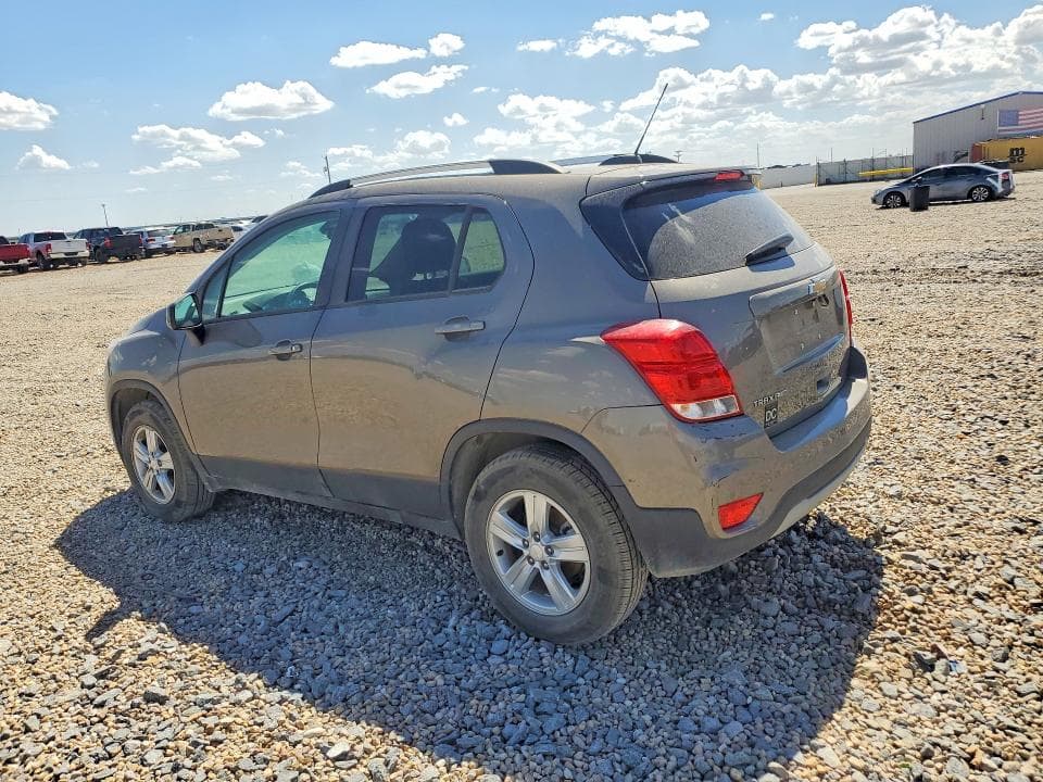 2021 CHEVROLET TRAX 1LT 2