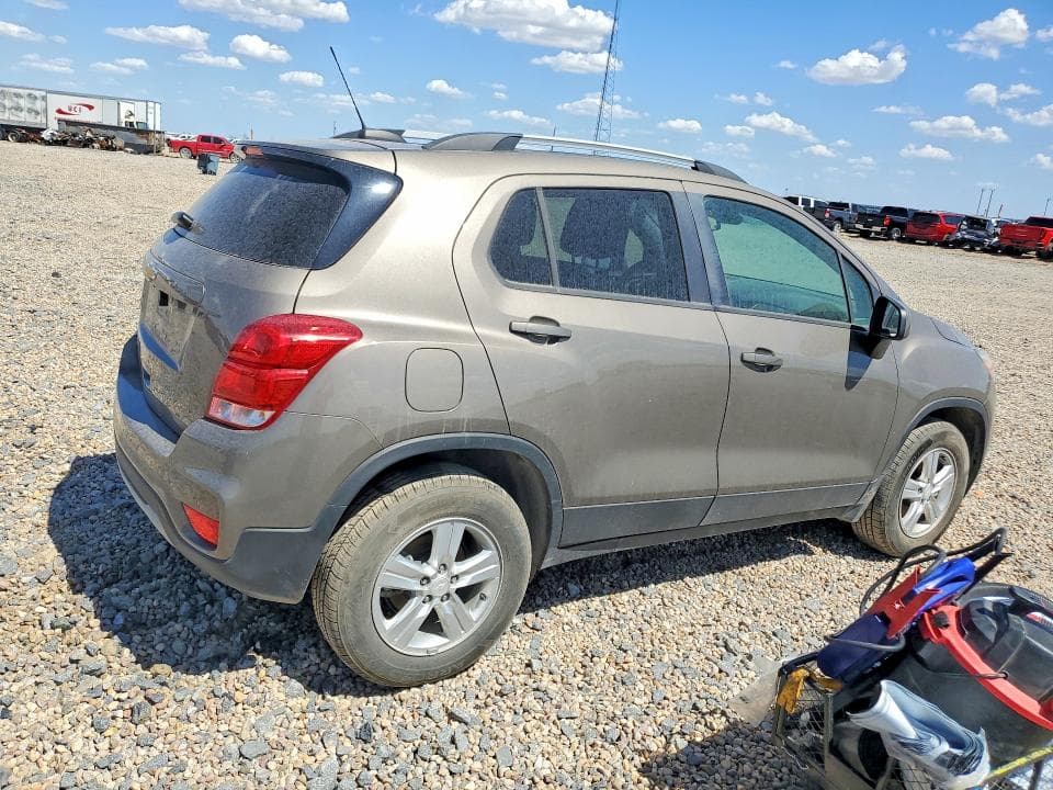 2021 CHEVROLET TRAX 1LT 3