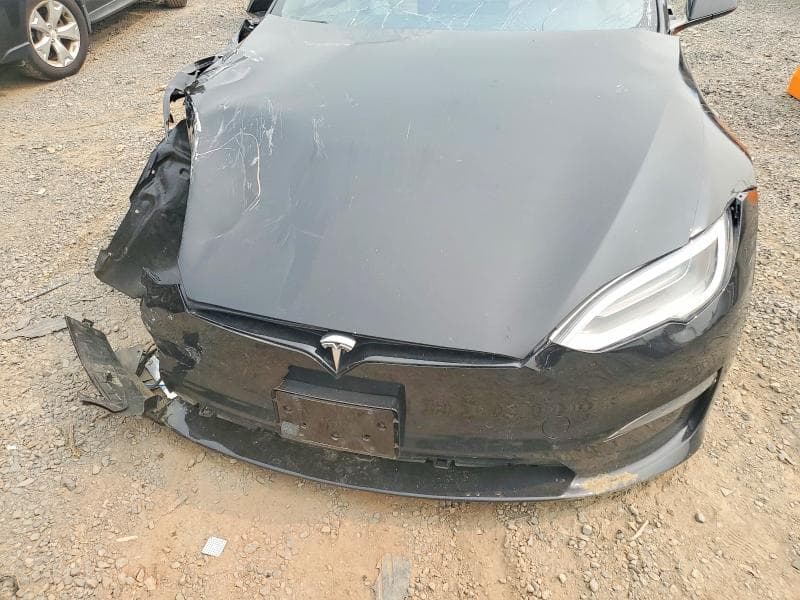 2021 TESLA MODEL S 11