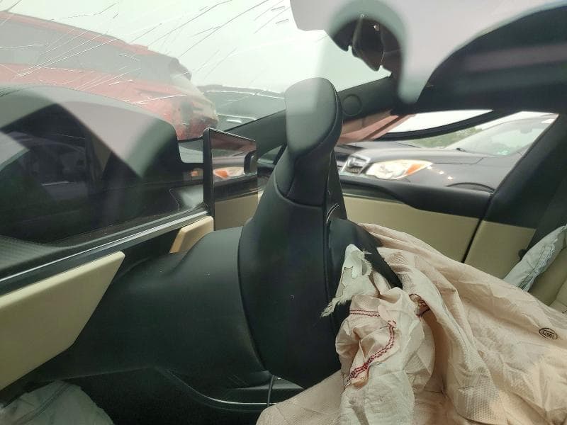 2021 TESLA MODEL S 9