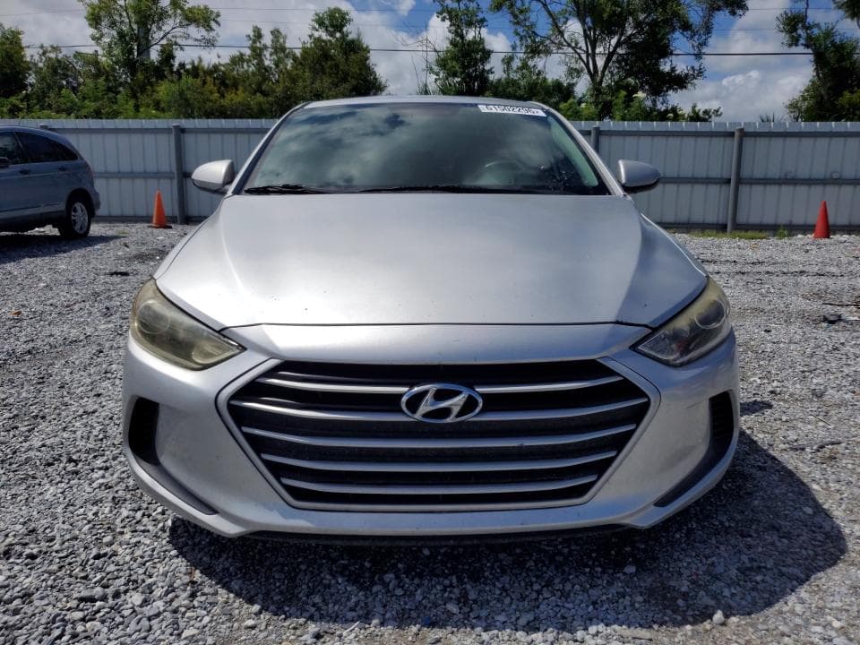 2017 HYUNDAI ELANTRA SE 5