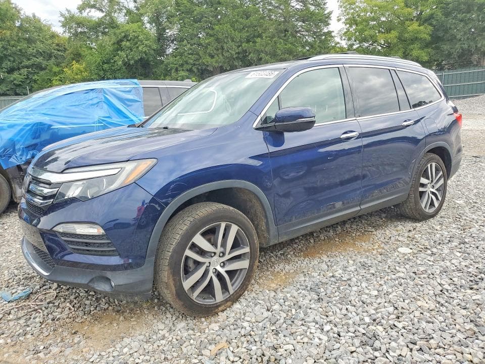 2017 HONDA PILOT TOURING - 1