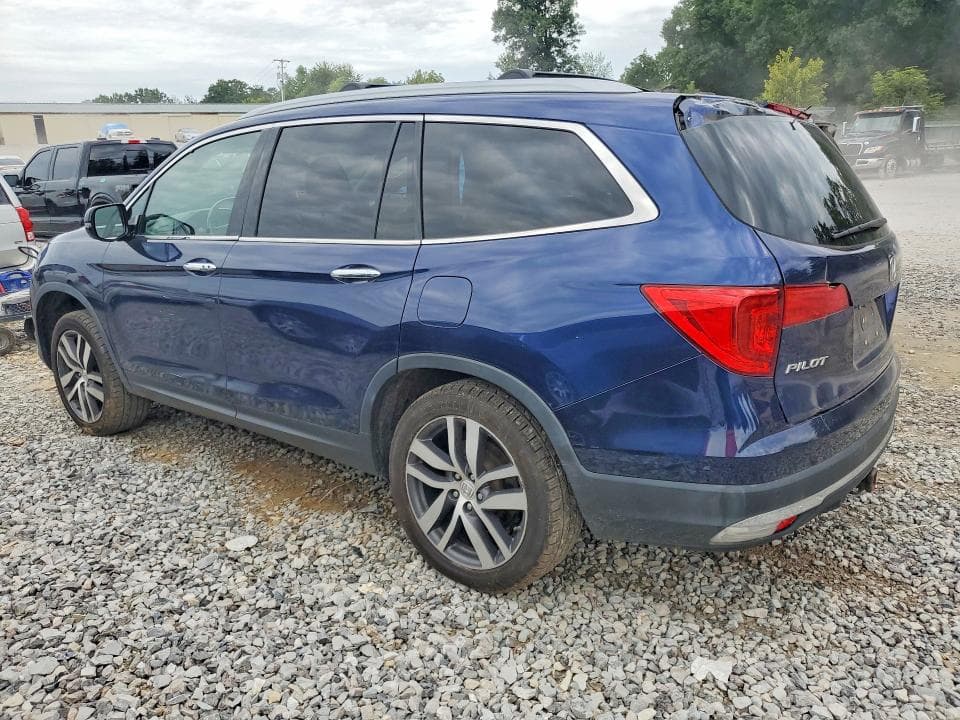2017 HONDA PILOT TOURING 2