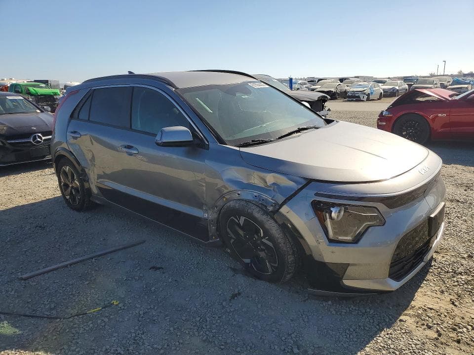 2023 KIA NIRO WIND 4