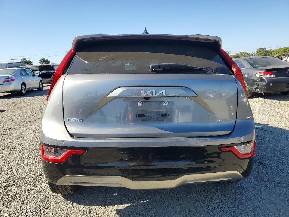 2023 KIA NIRO WIND 6