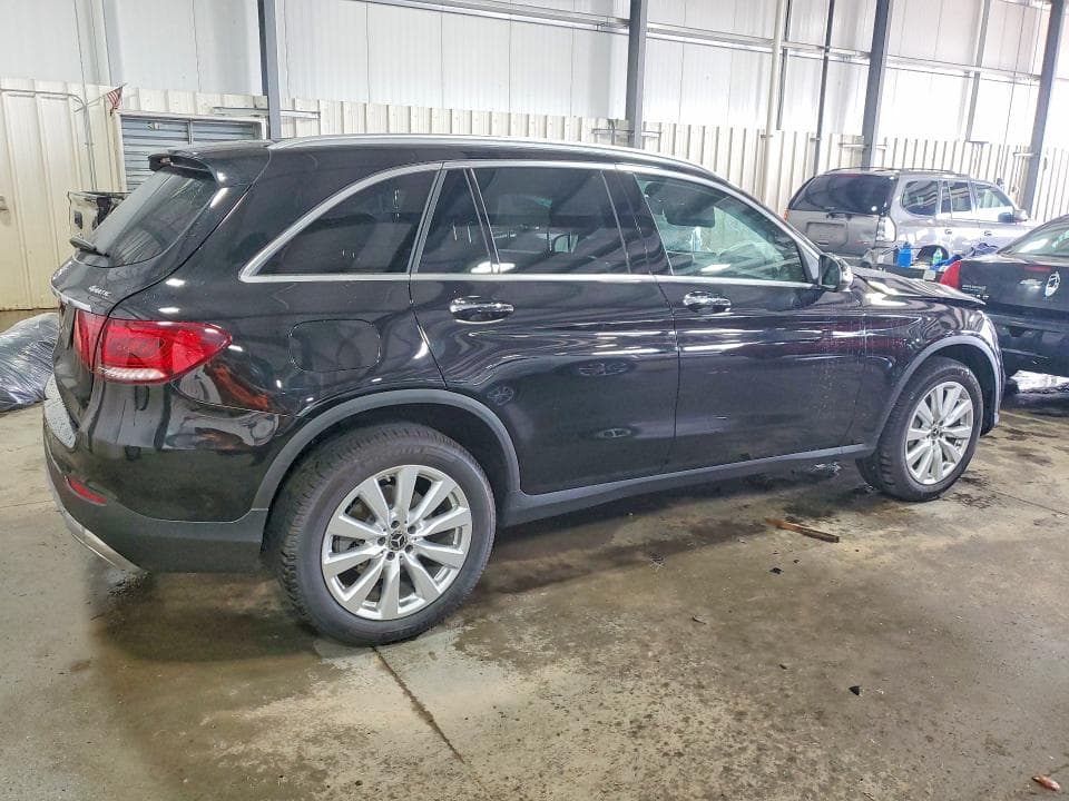 2020 MERCEDES-BENZ GLC 300 4MATIC 3