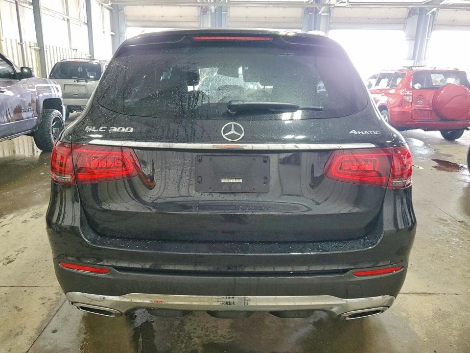 2020 MERCEDES-BENZ GLC 300 4MATIC 6