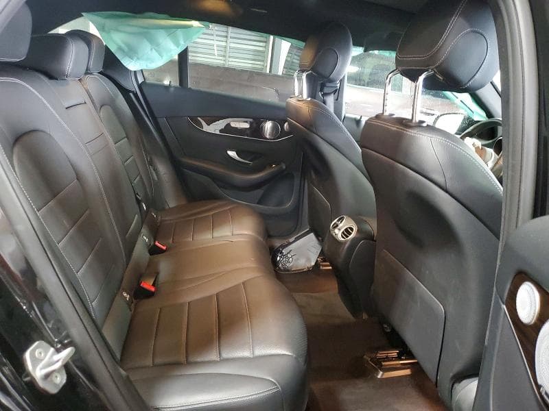 2020 MERCEDES-BENZ GLC 300 4MATIC 10