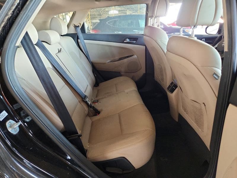 2017 HYUNDAI TUCSON LIMITED LIMITED 10