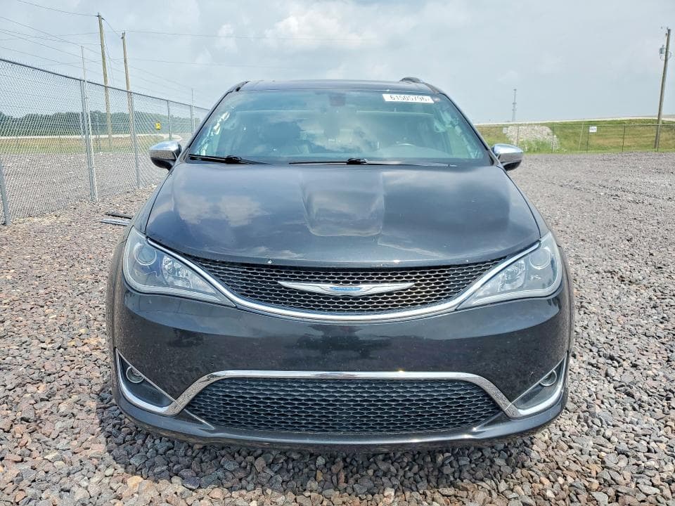 2018 CHRYSLER PACIFICA LIMITED 5