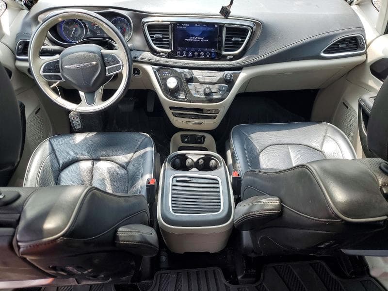 2018 CHRYSLER PACIFICA LIMITED 8