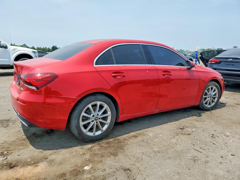 2020 MERCEDES-BENZ A CLASS 3