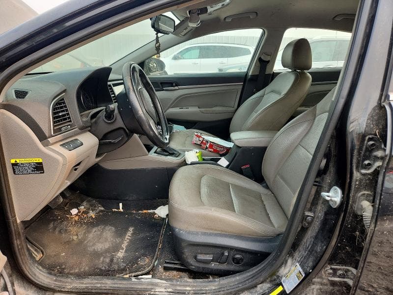 2017 HYUNDAI ELANTRA LIMITED 7