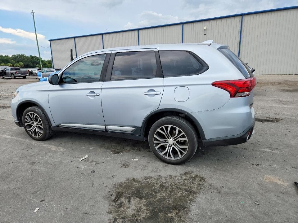 2017 MITSUBISHI OUTLANDER ES 2