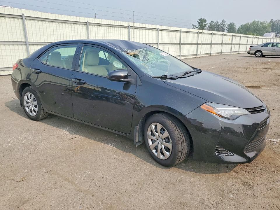 2018 TOYOTA COROLLA LE 4