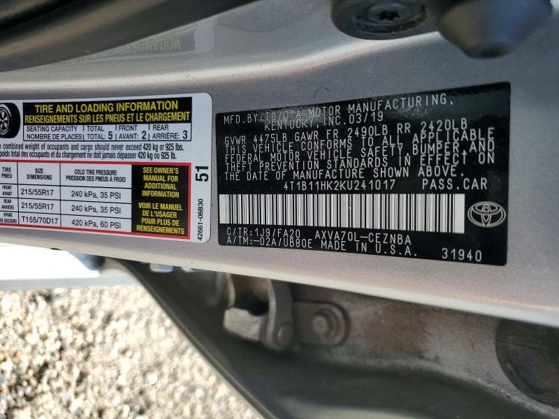 2019 TOYOTA CAMRY LE 12