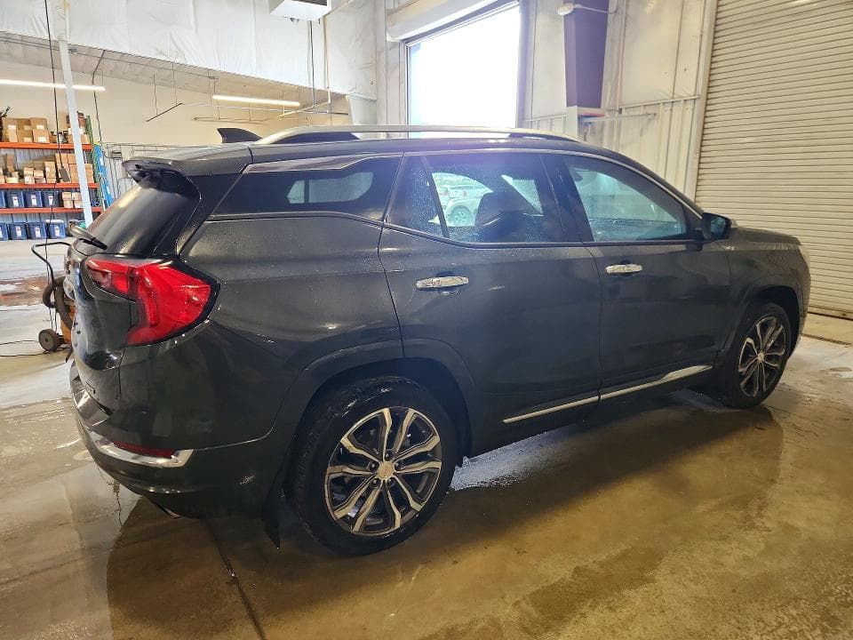 2018 GMC TERRAIN DENALI 3