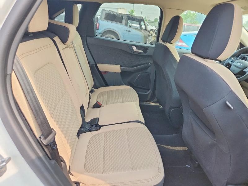 2020 FORD ESCAPE SE 11