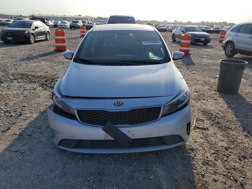 2017 KIA FORTE LX 5